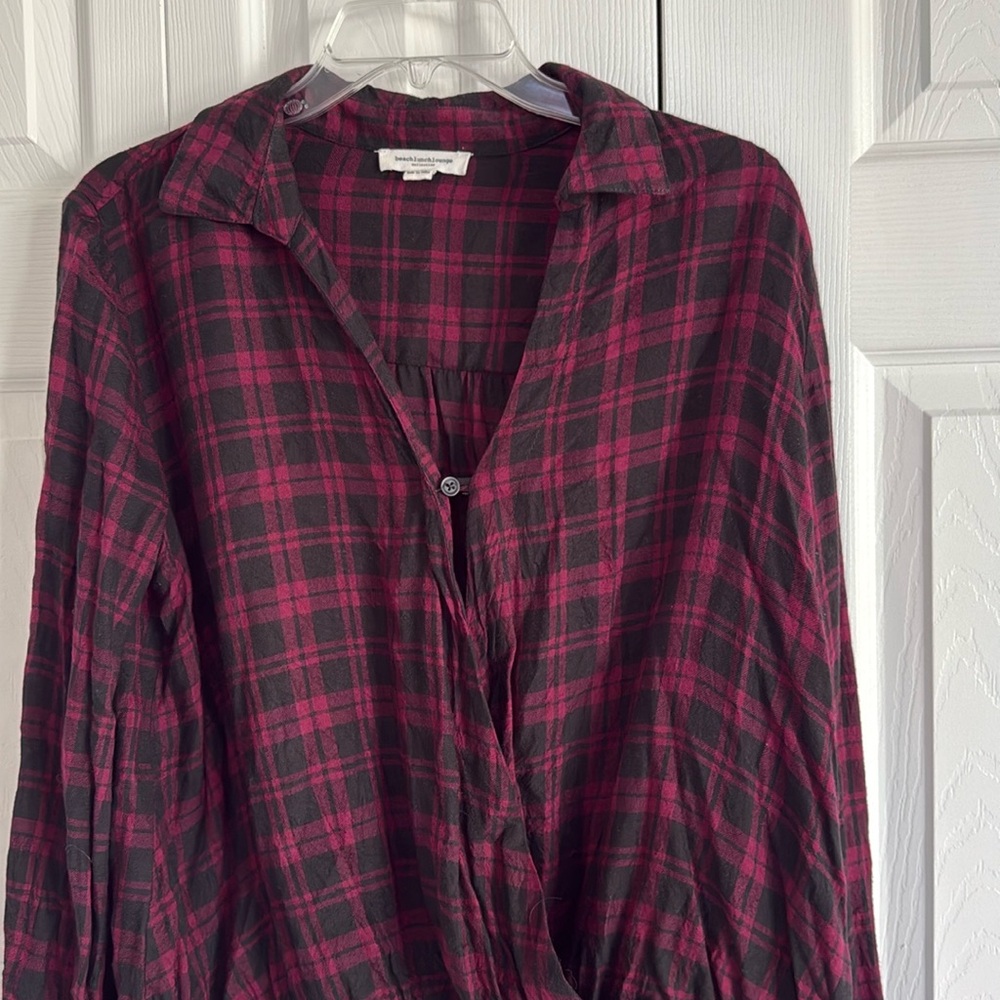 BeachLunchLounge Collection Dk. Berry/Black Plaid Women's Long Sleeve Top - M